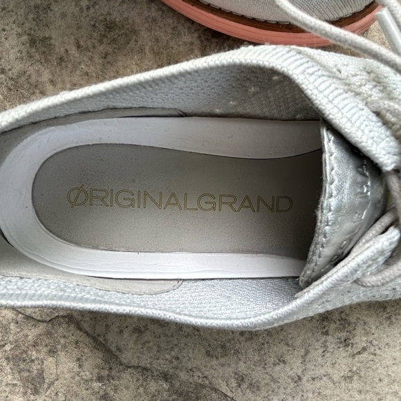 Cole Haan OriginalGrand Wingtip Oxford, size 9.5 - Picture 6 of 13